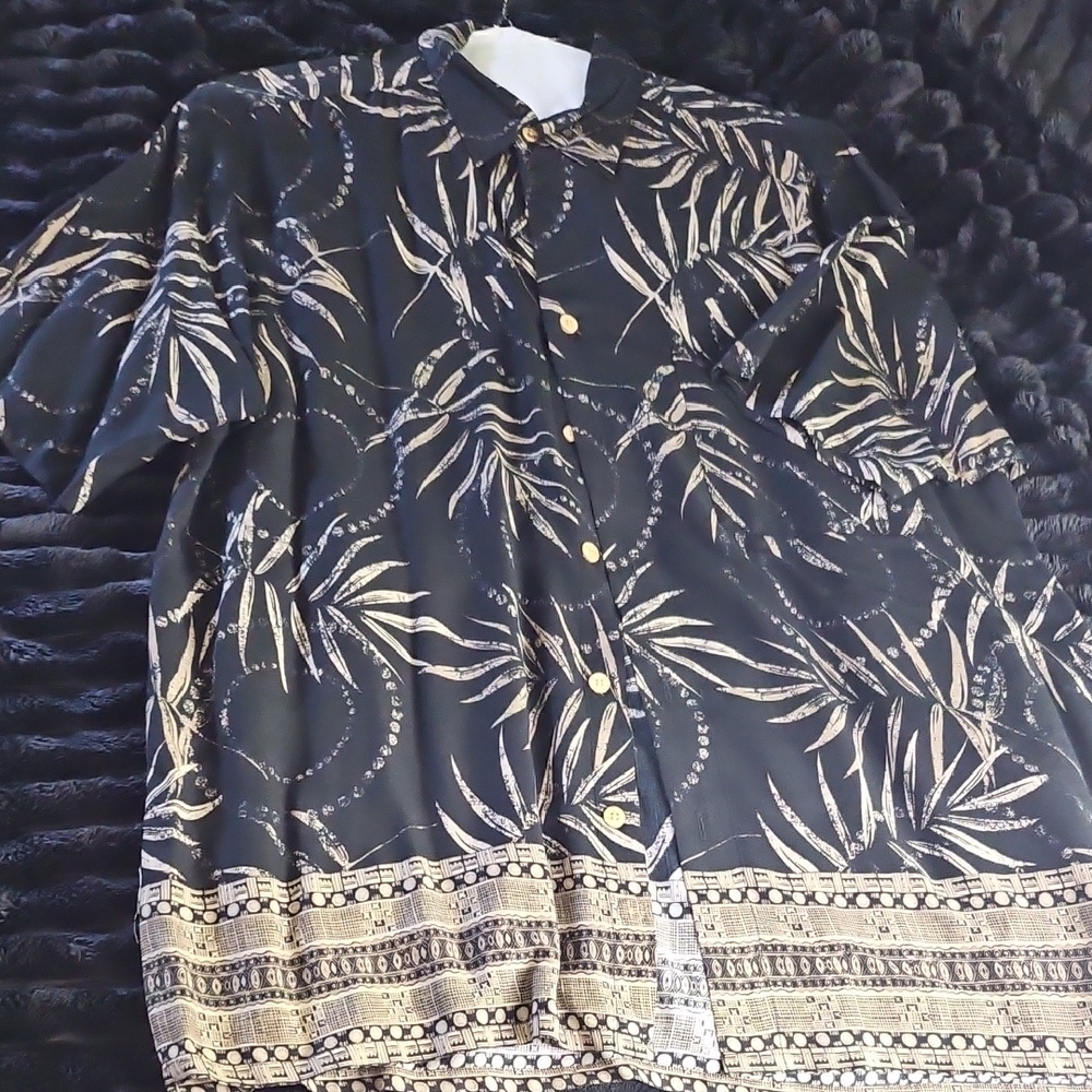 Men's Black and Tan Patterned Shirt